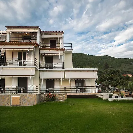 Areti * Paramonas (Corfu)