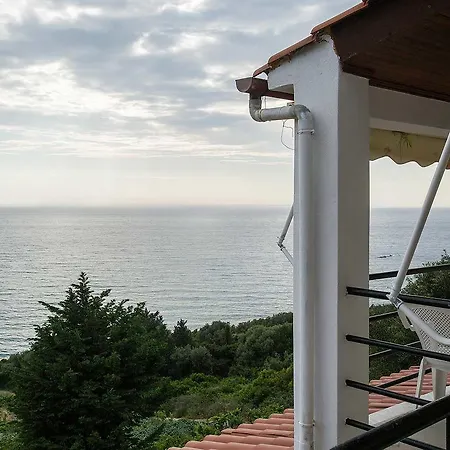 Areti Apartment *