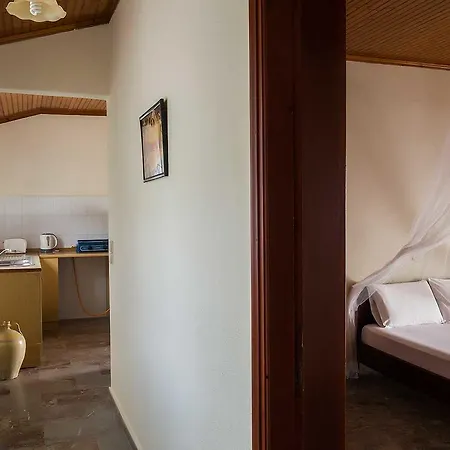 Areti Apartamento *