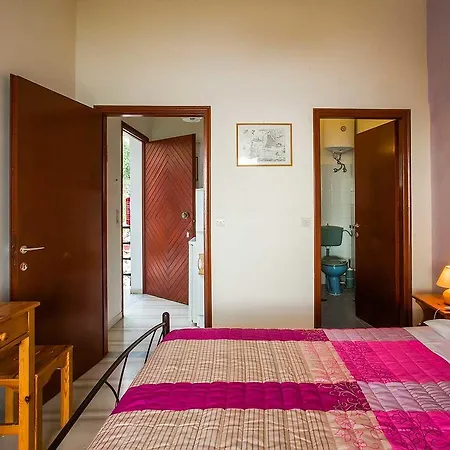 Areti Apartamento *